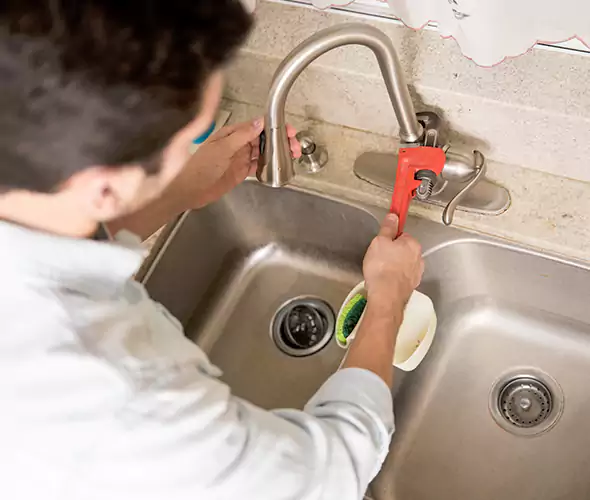 Professional Sink Repair Specialist in Des Moines, WA: Schedule Reliable Sink Fixing Services with Us