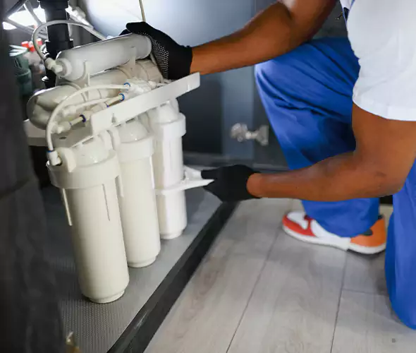 Expert Plumber for Water Softener Replacement in Des Moines, WA: Schedule Affordable Replacement Services with Us