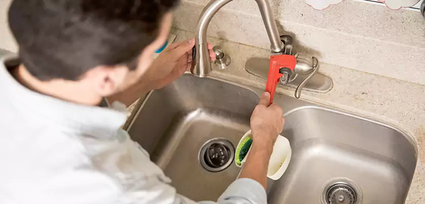 Faucet Repair in Des Moines