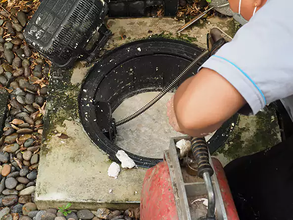 Why Choose Fox Plumbing Des Moines for Clogged Drain Repair in Des Moines, WA?