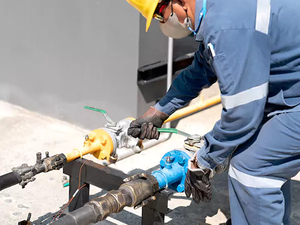 Why Choose Fox Plumbing Des Moines for Gas Line Repair in Des Moines, WA?