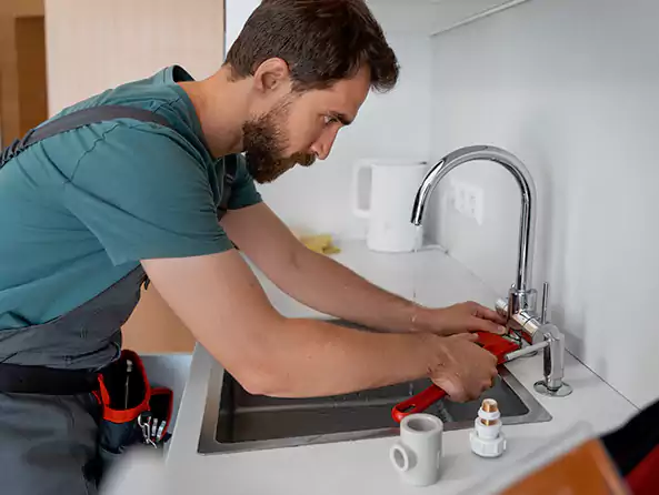 Why Choose Fox Plumbing Des Moines for Kitchen Sink Installation in Des Moines, WA?