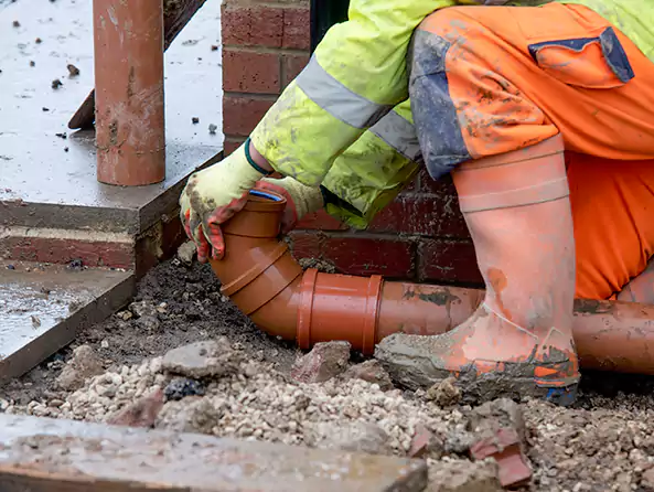 Why Choose Fox Plumbing Des Moines for Sewer Replacement in Des Moines, WA?
