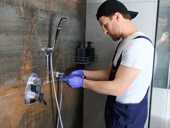 Why Choose Fox Plumbing Des Moines for Shower Repair in Des Moines, WA?