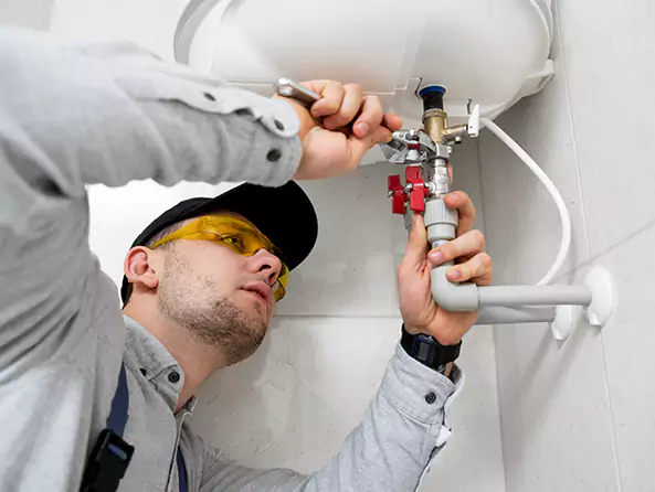 Why Choose Fox Plumbing Des Moines for Water Heater Expansion Tank Installation in Des Moines, WA?